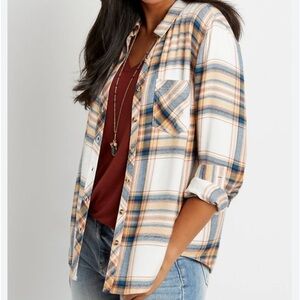White and Blue Button Down Long Sleeve Flannel